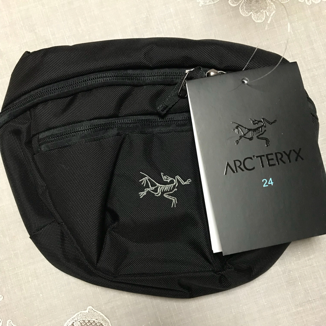 ARC'TERYX(アークテリクス)のアークテリクス マカ2 ブラック レディースのバッグ(ボディバッグ/ウエストポーチ)の商品写真