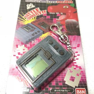 バンダイ(BANDAI)の値下げ！送料込み！【中古品】20thデジタルモンスター【オリジナルグレー】(携帯用ゲーム機本体)