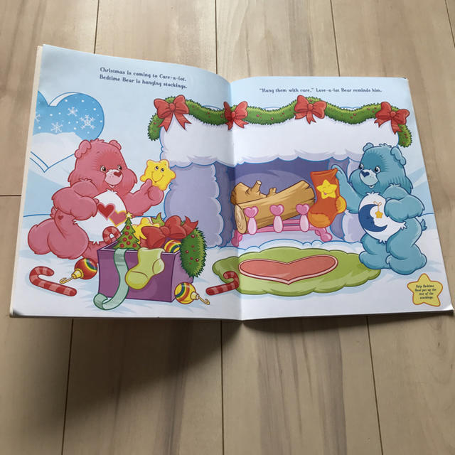 【Luna様専用⠀】☆Care Bears Sticker Storybook エンタメ/ホビーの本(洋書)の商品写真