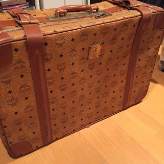 美品 希少品 MCM キャリーバッグ トロリーケース レザー グリーン　882