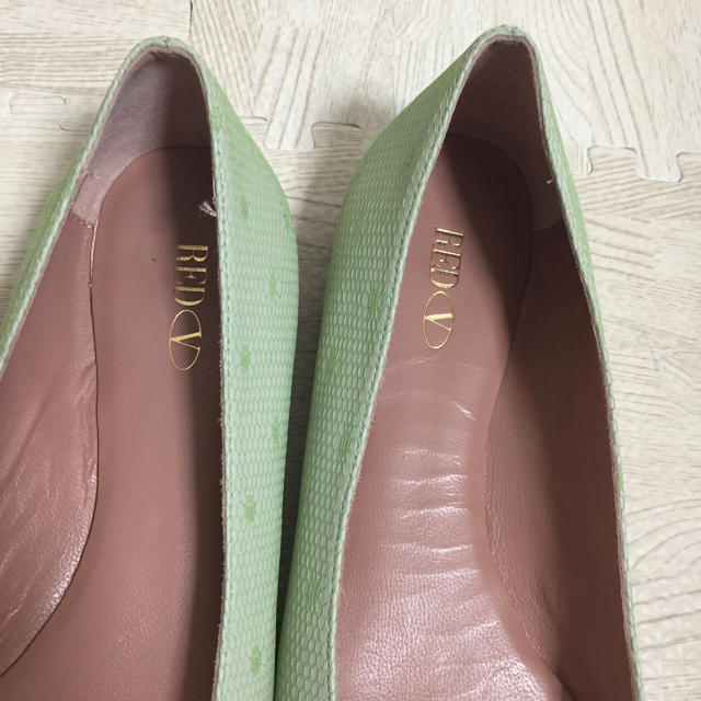 RED VALENTINO(レッドヴァレンティノ)のレッドバレンチノ パンプス 37 美品 レディースの靴/シューズ(ハイヒール/パンプス)の商品写真