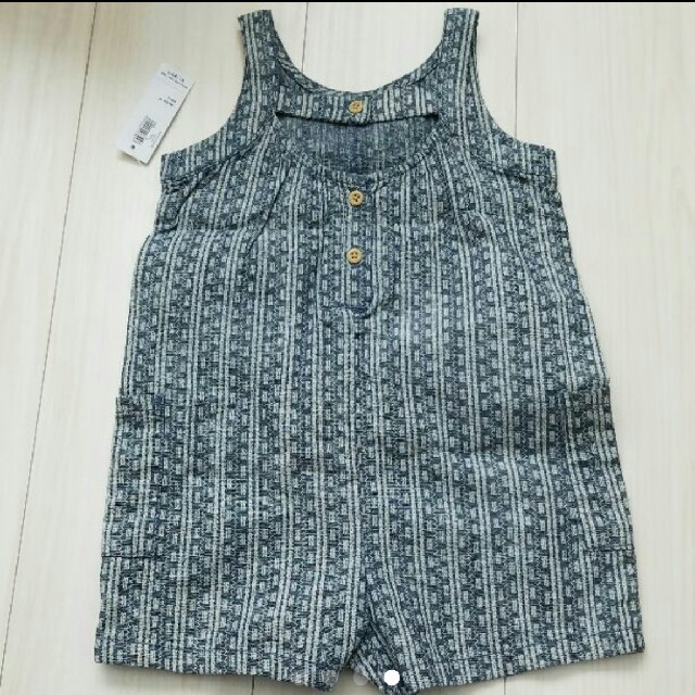 Old Navy(オールドネイビー)の85㎝♥定価以下！可愛いデニムロンパース♡ キッズ/ベビー/マタニティのベビー服(~85cm)(ロンパース)の商品写真