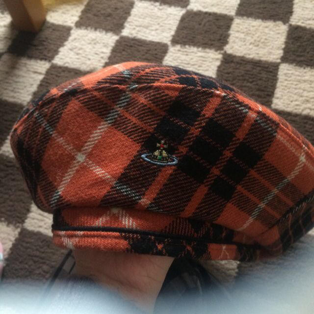 Vivienne Westwood(ヴィヴィアンウエストウッド)のvivienne west wood レディースの帽子(ハンチング/ベレー帽)の商品写真