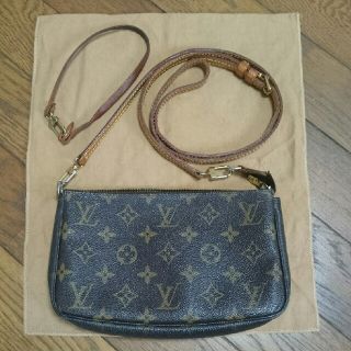 ルイヴィトン(LOUIS VUITTON)のルイヴィトン アクセサリーポーチ(ポーチ)