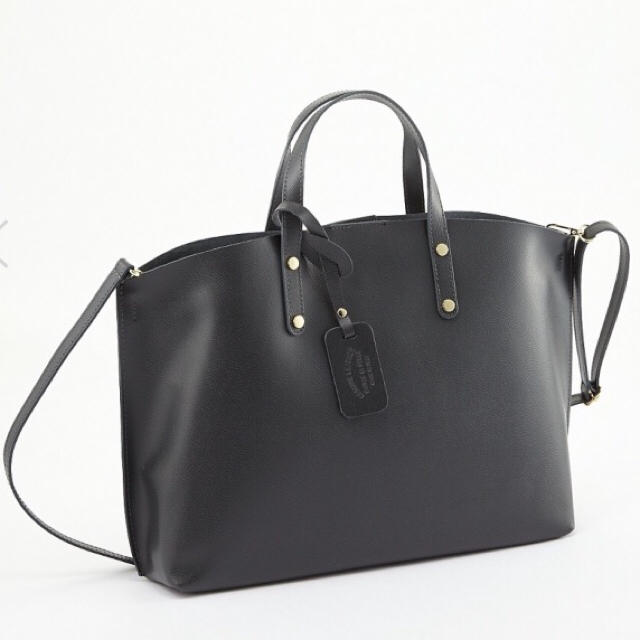 ☆新品☆MODE FOURRURE ショルダー&インバッグ付レザートートバッグの