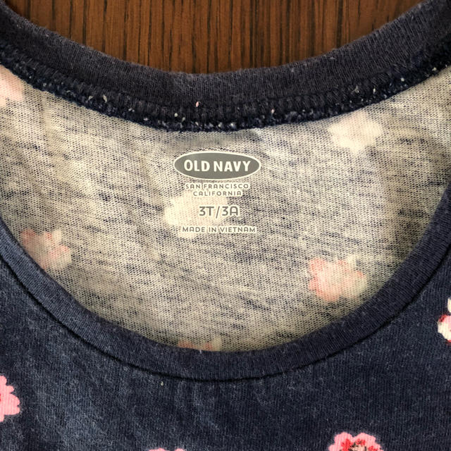 Old Navy(オールドネイビー)の花柄タンクトップ キッズ/ベビー/マタニティのキッズ服女の子用(90cm~)(Tシャツ/カットソー)の商品写真