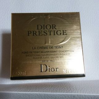 クリスチャンディオール(Christian Dior)のクリスチャンディオールプレステージラクレームドゥタン(ファンデーション)