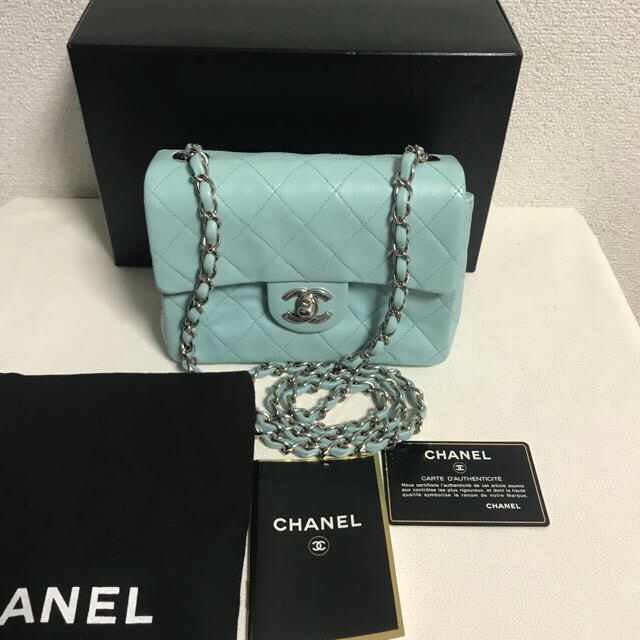 CHANEL(シャネル)の正規品 シャネル ショルダーバッグ ミニマト ２点 レディースのバッグ(ショルダーバッグ)の商品写真