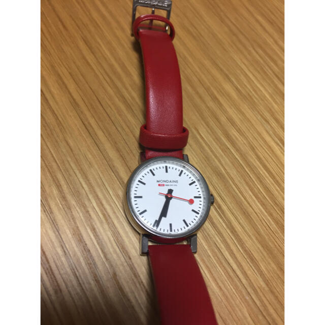 MONDAINE(モンディーン)のMONDAINE  腕時計 赤 レディースのファッション小物(腕時計)の商品写真