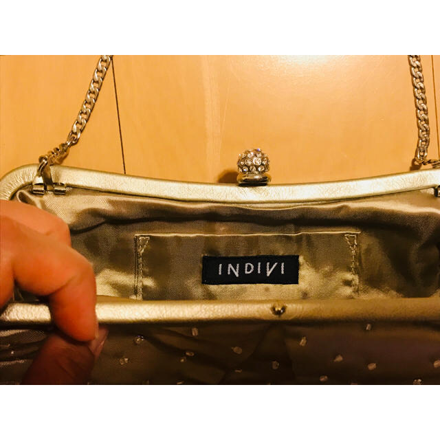 INDIVI(インディヴィ)の結婚式用 クラッチバッグ レディースのバッグ(クラッチバッグ)の商品写真