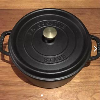 ストウブ(STAUB)の定価の半額程度【新品未使用】ストウブ 24cm ピコ ココット(鍋/フライパン)