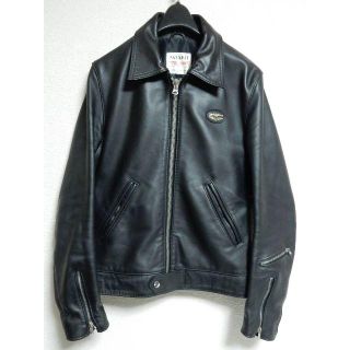 ルイスレザー(Lewis Leathers)のタイトフィット＆美品！ルイスレザーLewisLeathers59Tコルセア36黒(レザージャケット)