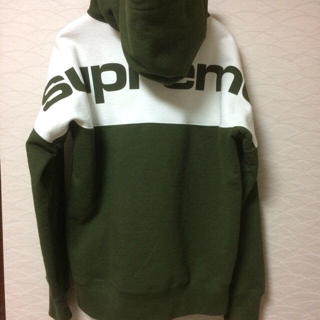 Supreme Sweatshirtの通販 by しょ's shop｜シュプリームならラクマ