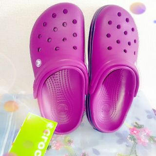 クロックス(crocs)の正規品
クロックスバンド パープル
24cm

タグ付き
(サンダル)