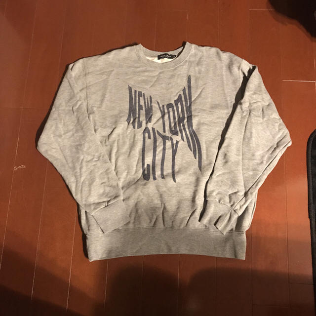 UNDERCOVER - UNDERCOVER new york cityロゴスウェットの通販 by UNDERCOVER - UNDERCOVER new york cityロゴスウェットの通販 by