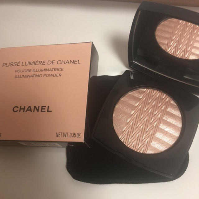 【限定】CHANEL ハイライト プリセ ルミエール ドゥ シャネル