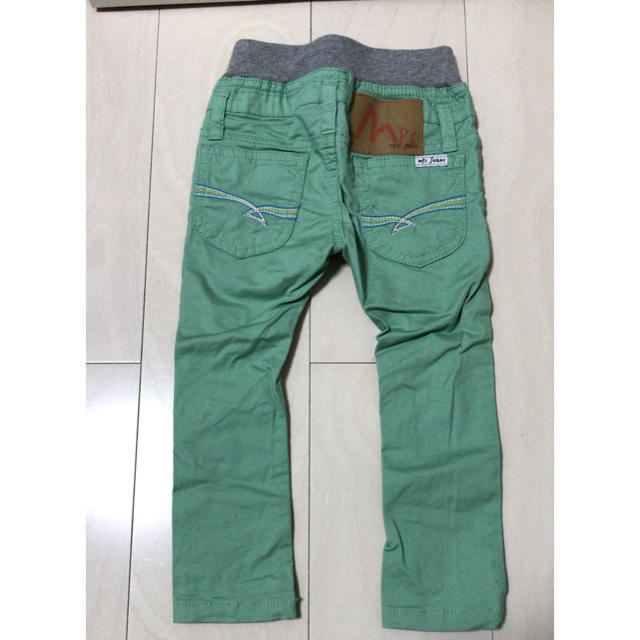 MPS(エムピーエス)のMPS jeans エムピーエス ジーンズ グリーン 緑 90 新品未使用 キッズ/ベビー/マタニティのキッズ服男の子用(90cm~)(パンツ/スパッツ)の商品写真