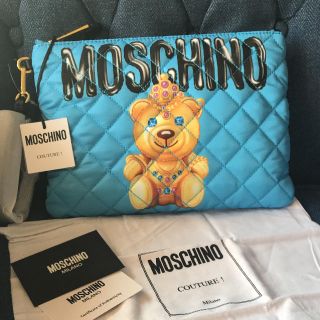 モスキーノ(MOSCHINO)のボブくん様専用☆MOSCHINO ベアクラッチバッグ(クラッチバッグ)