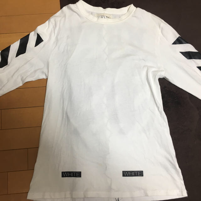 OFF-WHITE(オフホワイト)のオフ ホワイト off white ロンT メンズのトップス(Tシャツ/カットソー(七分/長袖))の商品写真