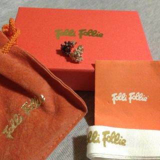 フォリフォリ(Folli Follie)のチャコお値下げ中デス様専用☆(ピアス)