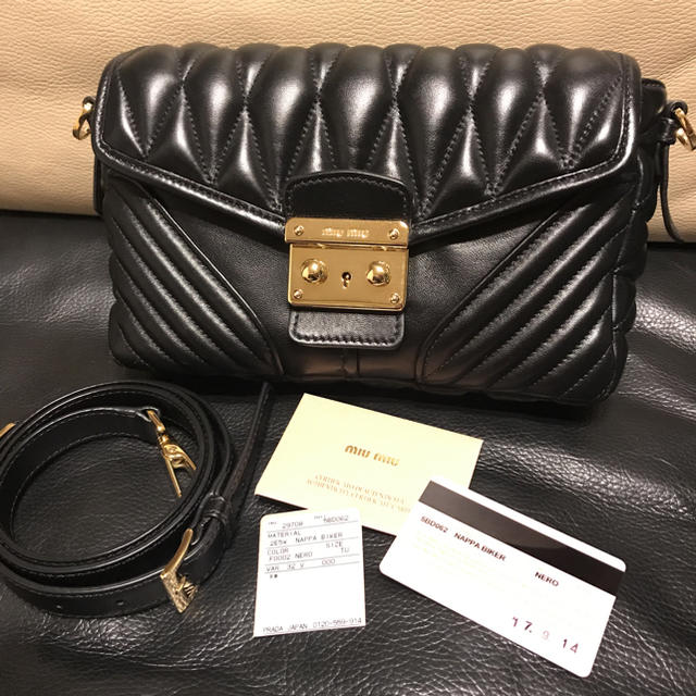 sold out！MIUMIU♡バイカーショルダーバッグ♡新品同様 | フリマアプリ ラクマ