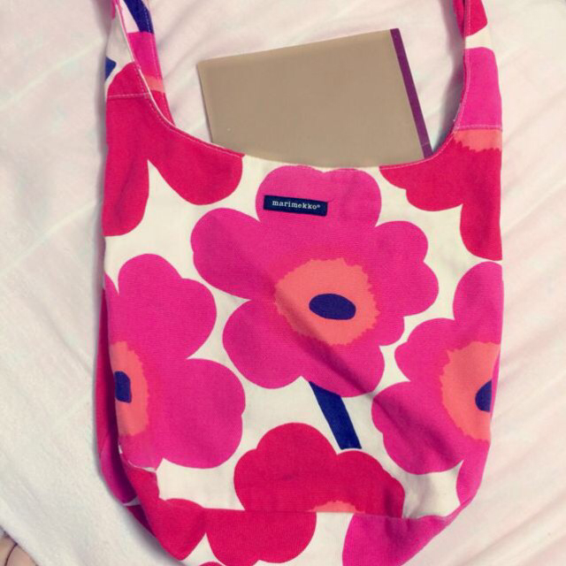 marimekko(マリメッコ)のマリメッコ♡ レディースのバッグ(ショルダーバッグ)の商品写真