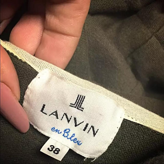 LANVIN en Bleu(ランバンオンブルー)の春服♥ LANVIN ランバン リボン ドルマン パーカー カーキ ♥ レディー レディースのトップス(パーカー)の商品写真