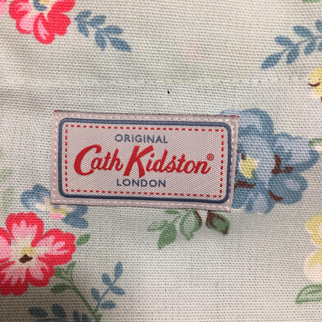 Cath Kidston(キャスキッドソン)のCath Kidston エプロン 未使用 レディースのファッション小物(ポーチ)の商品写真