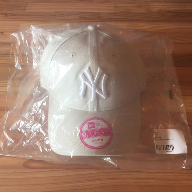 NEW ERA(ニューエラー)の☆新品 大人気 New Era 9Forty NYヤンキース キャップ エクー レディースの帽子(キャップ)の商品写真