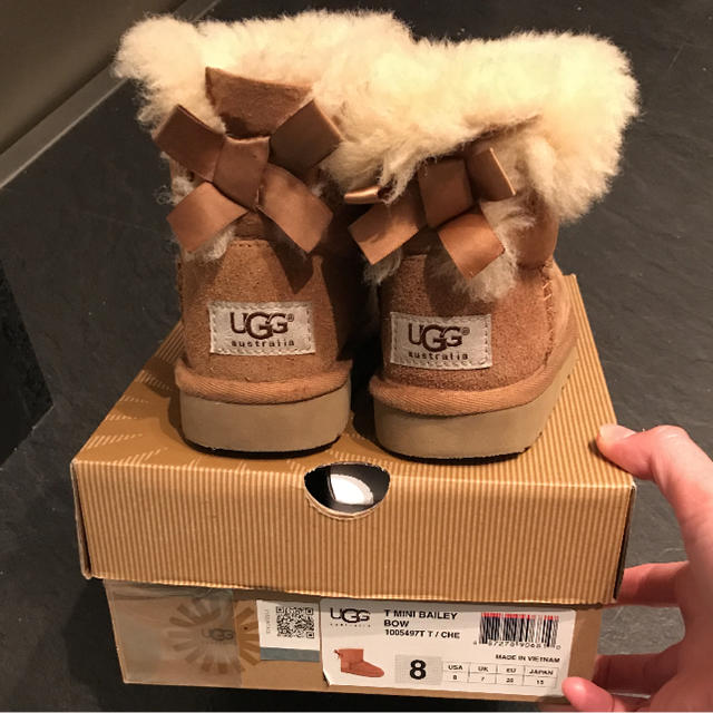 UGG(アグ)のアグ ムートンブーツ 15センチ キッズ/ベビー/マタニティのキッズ靴/シューズ(15cm~)(ブーツ)の商品写真