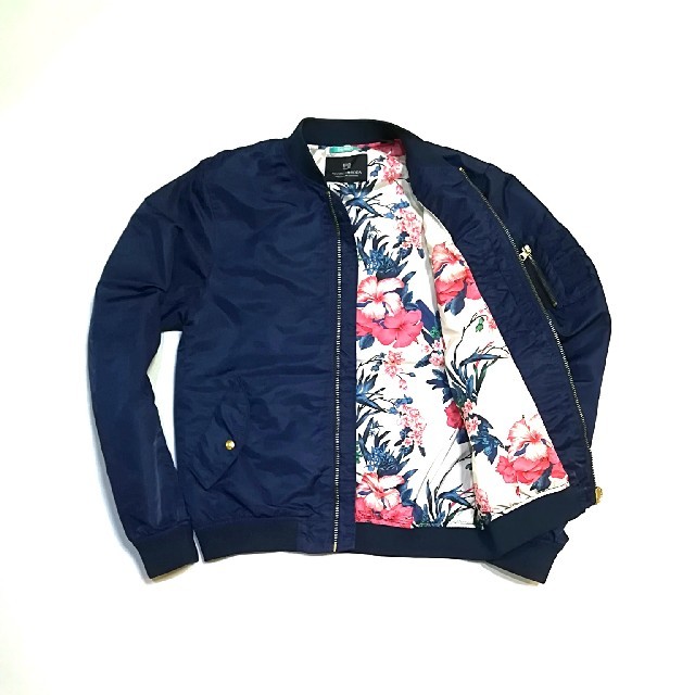 SCOTCH & SODA(スコッチアンドソーダ)のtakさんセット専4/8 美品　SCOTCH&SODA  ナイロンジャケット メンズのジャケット/アウター(ナイロンジャケット)の商品写真