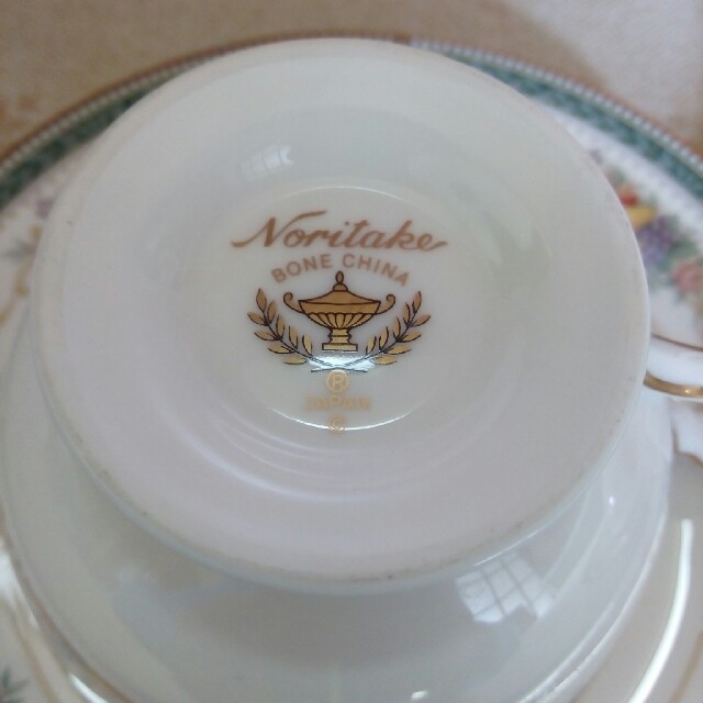 Noritake(ノリタケ)のノリタケのコーヒーカップセット インテリア/住まい/日用品のキッチン/食器(グラス/カップ)の商品写真