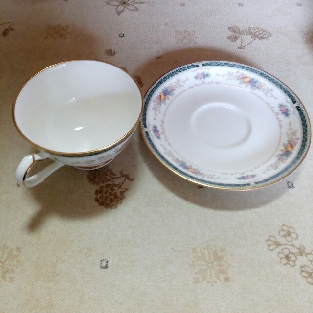 Noritake(ノリタケ)のノリタケのコーヒーカップセット インテリア/住まい/日用品のキッチン/食器(グラス/カップ)の商品写真