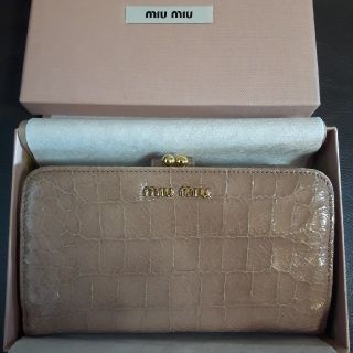 ミュウミュウ(miumiu)のヤマちゃん様専用　ミュウミュウ財布(財布)