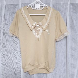 アクシーズファム(axes femme)の【美品】バタフライモチーフブラウス/アクシーズファム(シャツ/ブラウス(半袖/袖なし))