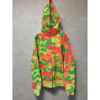 アベイシングエイプ(A BATHING APE)のAPE エイプ パーカー カモフラ(パーカー)