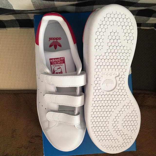 全国無料2023 adidas - めろんそーだ様adidas スタンスミス ベルクロ