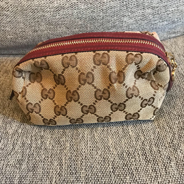 Gucci(グッチ)のグッチ ポーチ レディースのファッション小物(ポーチ)の商品写真