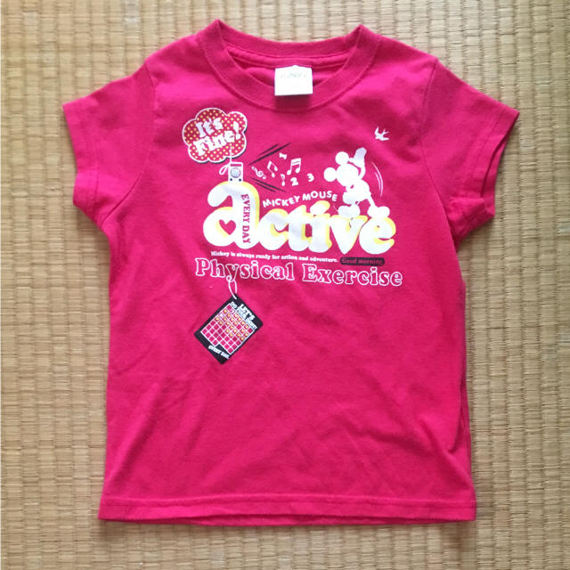 IGNIS(イグニス)のTシャツ 110センチ キッズ/ベビー/マタニティのキッズ服女の子用(90cm~)(Tシャツ/カットソー)の商品写真