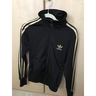 アディダス(adidas)のアディダス パーカー レディース(パーカー)