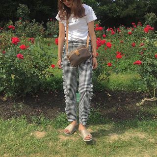 ザラ(ZARA)のZARA ギンガムチェックフリルパンツ(カジュアルパンツ)