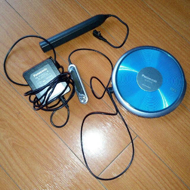 ポータブルCDプレイヤー Panasonic SL-CT710 MP3再生可 ポータブルプレーヤー