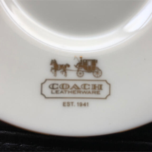 COACH(コーチ)の【美品】コーチ エスプレッソ用カップ&ソーサー インテリア/住まい/日用品のキッチン/食器(グラス/カップ)の商品写真