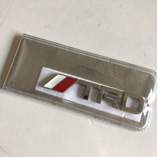 トヨタ(トヨタ)のTRD エンブレム シルバー(車外アクセサリ)