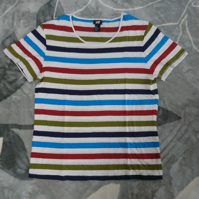 H&M(エイチアンドエム)の【H&M】Tシャツ メンズのトップス(Tシャツ/カットソー(半袖/袖なし))の商品写真