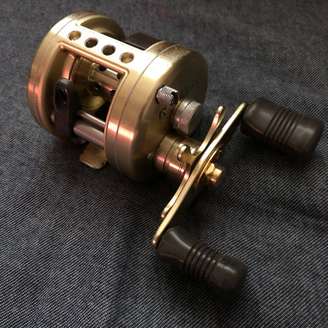 カルカッタ201XT シマノ SHIMANO カルカッタ201XT シマノ SHIMANO