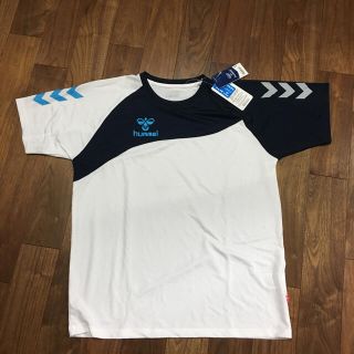 ヒュンメル(hummel)の新品！hummelドライTシャツ(ウェア)