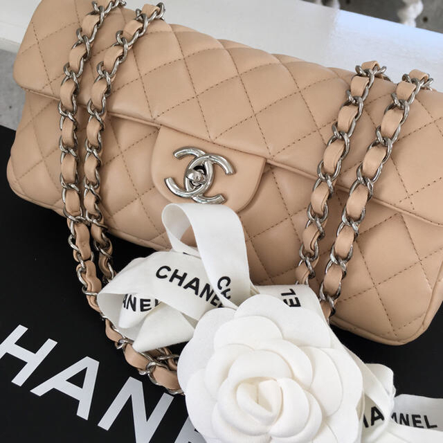 CHANEL(シャネル)の未使用同様 シャネル  正規品 チェーンバッグ♡ レディースのバッグ(ショルダーバッグ)の商品写真