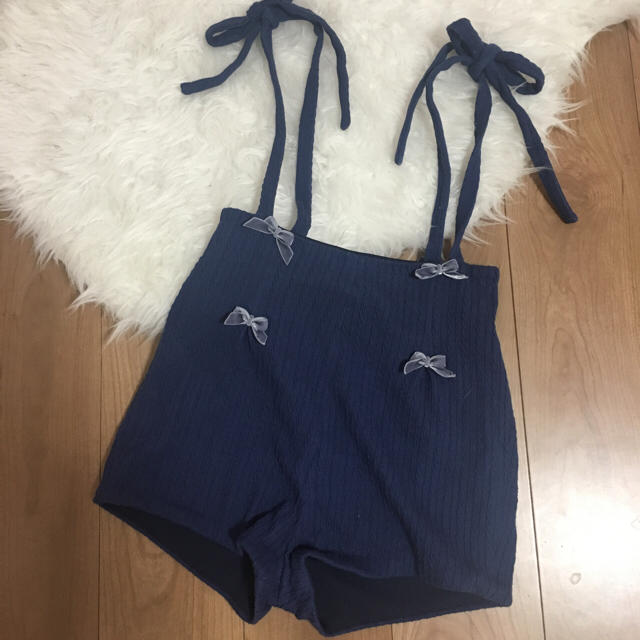 Verybrain(ベリーブレイン)のVerybrain♡ ribbon high weight shorts レディースのパンツ(ショートパンツ)の商品写真