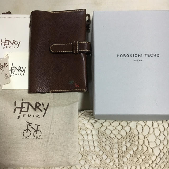 HENRY BEGUELIN(エンリーべグリン)の新品未使用  henry  cuir アンリークイール ハンドメイドの文具/ステーショナリー(その他)の商品写真